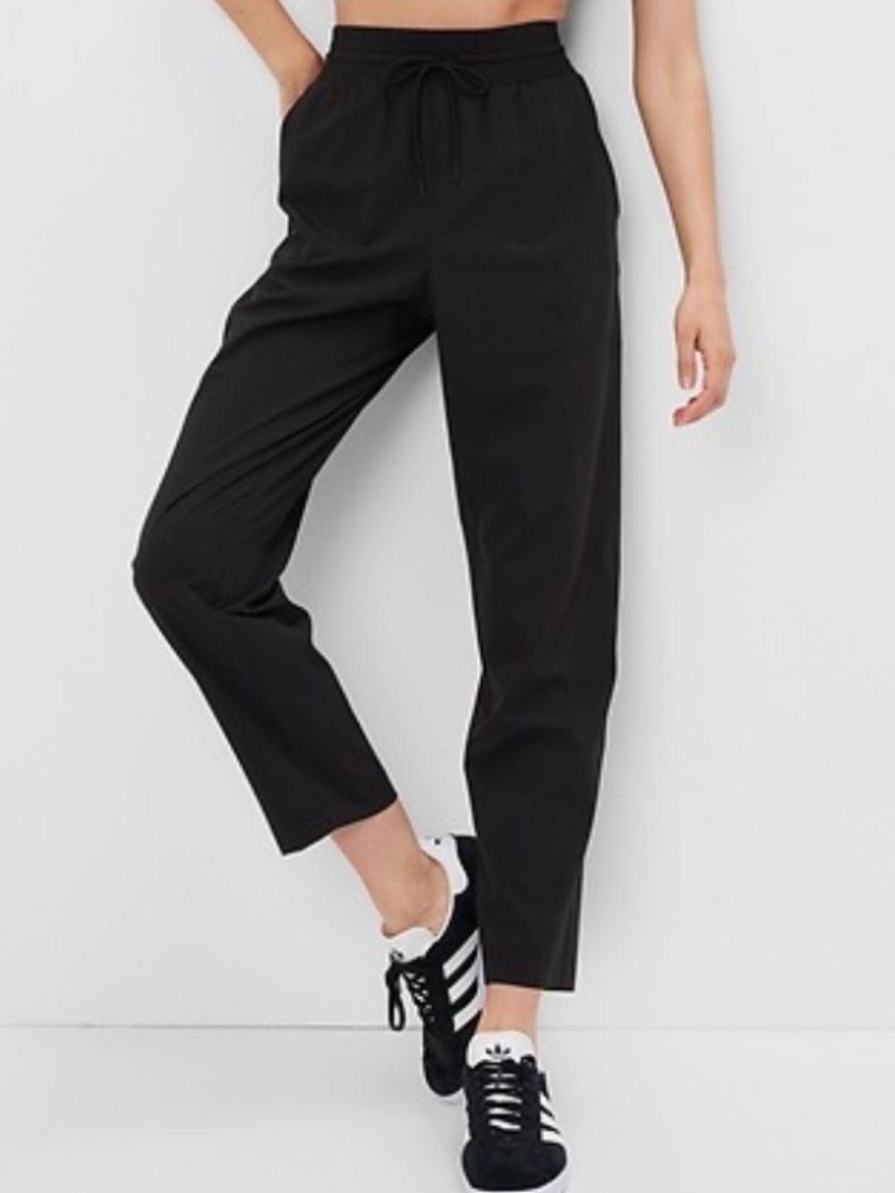 GapFit Runaround Pant in Black - Large Petite